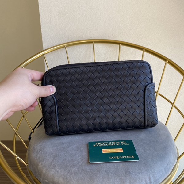 ボッテガヴェネタバッグ着用イメージ